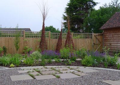 Paving, setts and gravel